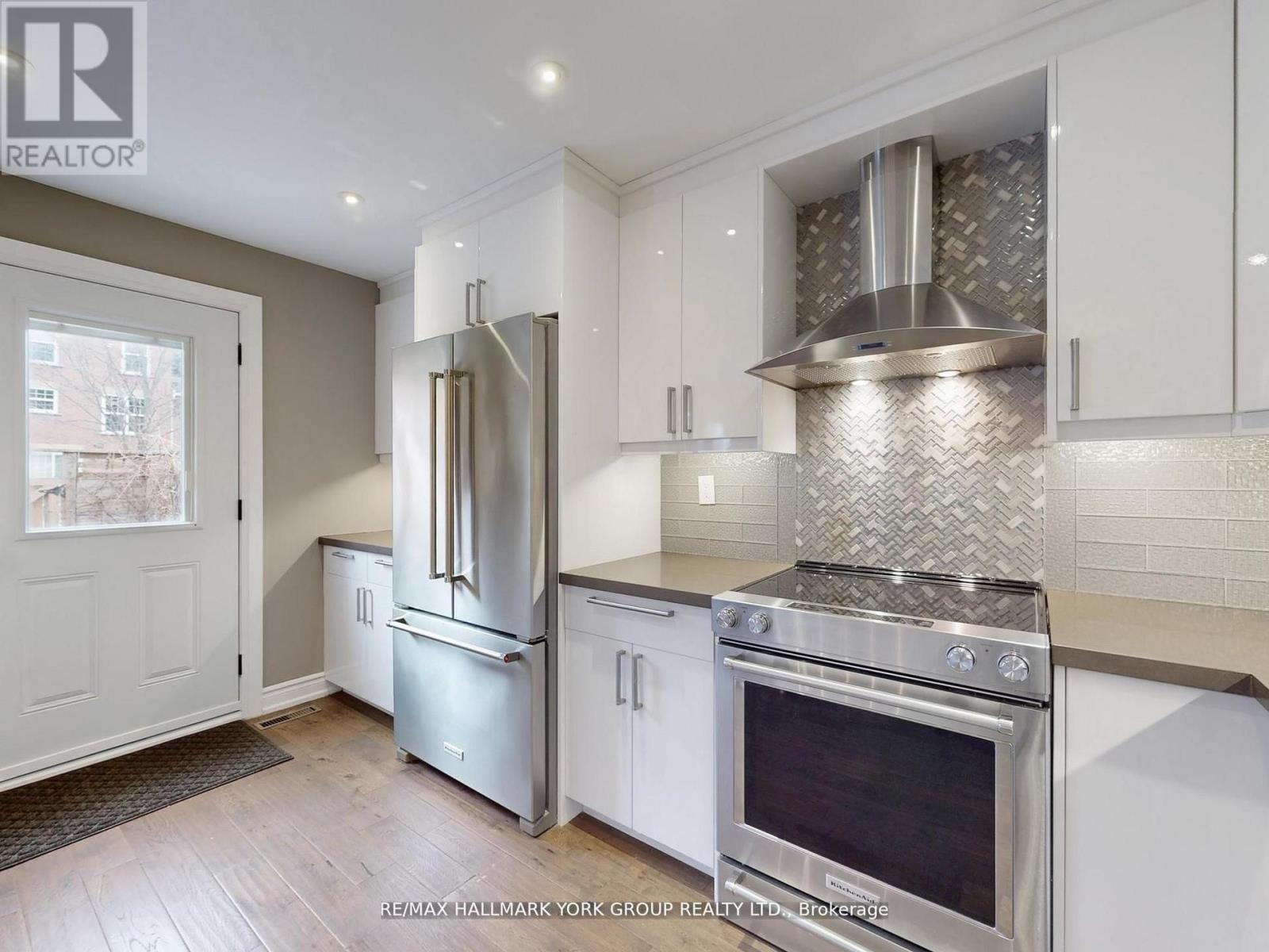 139 John West Way, Aurora (Bayview Wellington), Ontario  L4G 7E3 - Photo 14 - N12908808