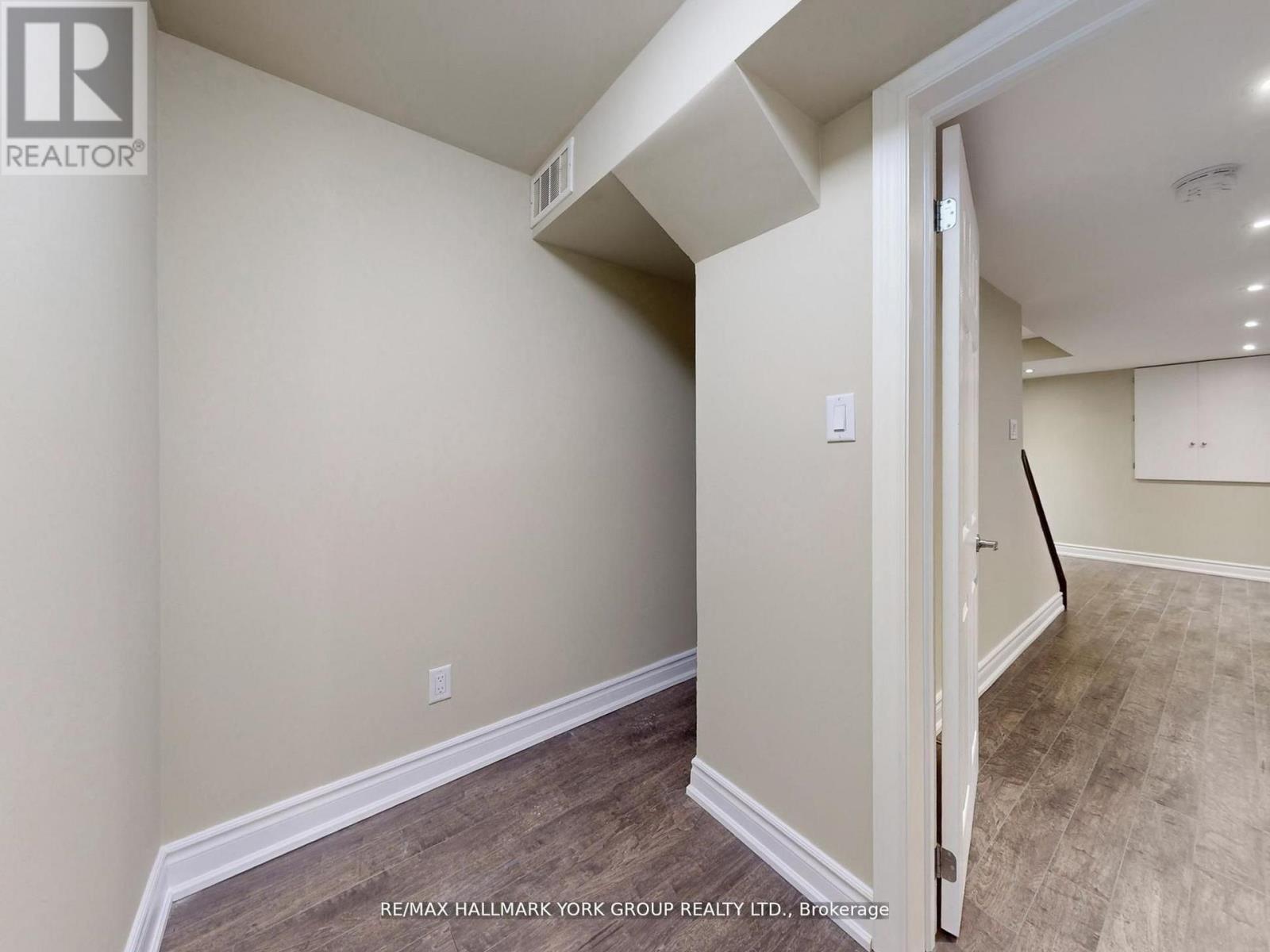 139 John West Way, Aurora (Bayview Wellington), Ontario  L4G 7E3 - Photo 44 - N12908808