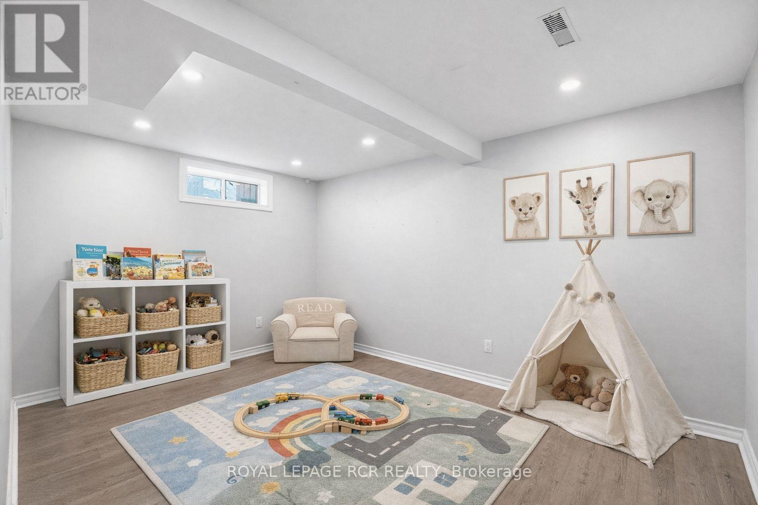 812 Greenfield Crescent, Newmarket, Ontario  L3Y 3B3 - Photo 23 - N12908822