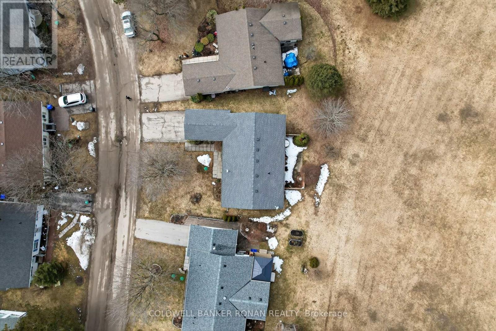 4 Tecumseth Pine Drive, New Tecumseth, Ontario  L0G 1W0 - Photo 37 - N12908848