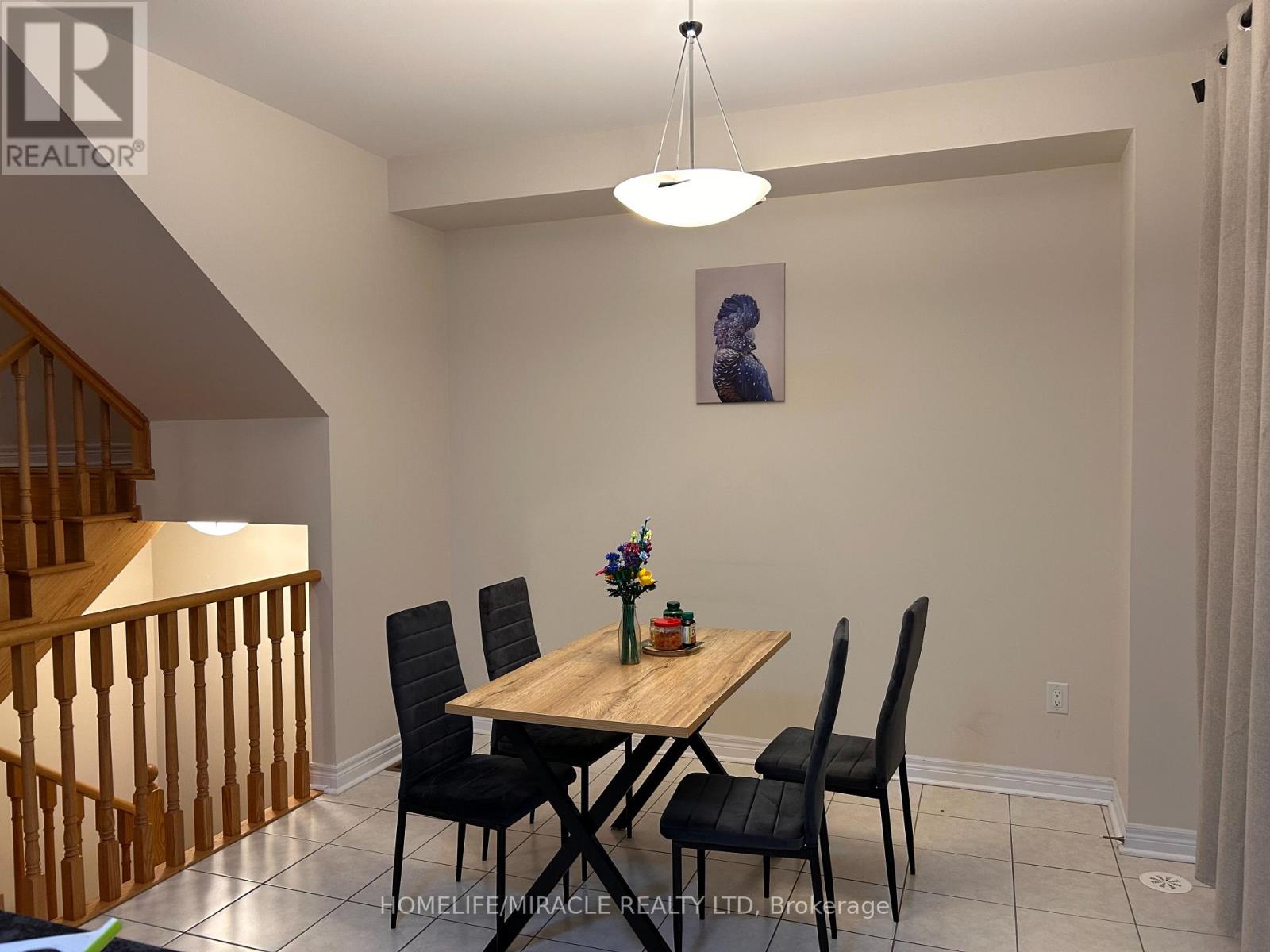 197 Mumbai Drive, Markham, Ontario  L3S 0G5 - Photo 11 - N12904034