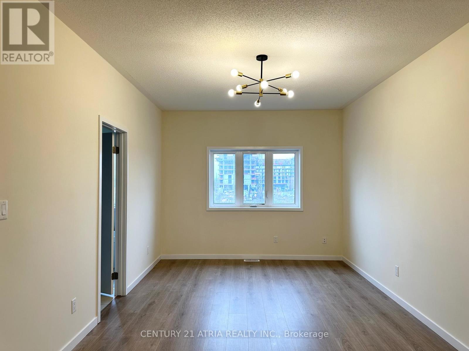 368 Elyse Court, Aurora, Ontario  L4G 2C9 - Photo 2 - N12907600