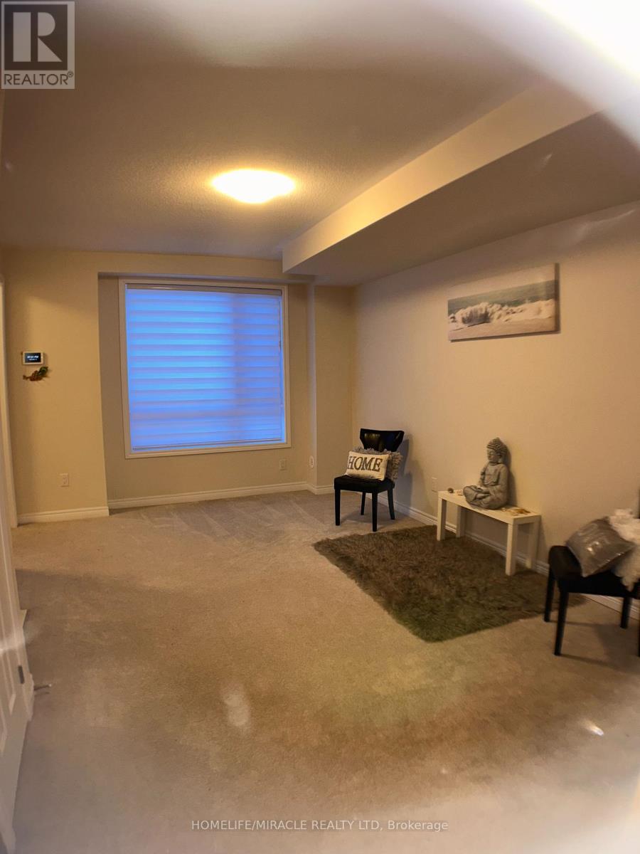 197 Mumbai Drive, Markham, Ontario  L3S 0G5 - Photo 3 - N12904034