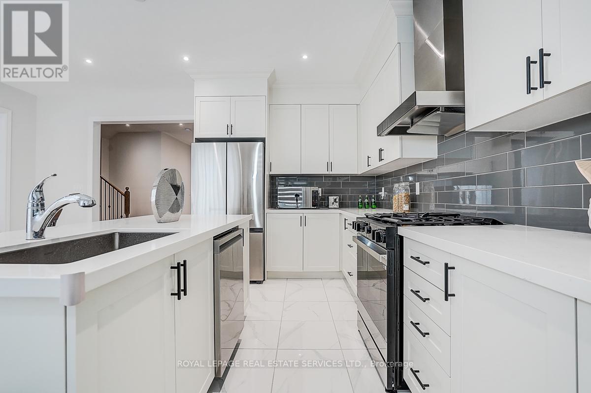 51 Nicort Road, Wasaga Beach, Ontario  L9Z 0N4 - Photo 18 - S12908490