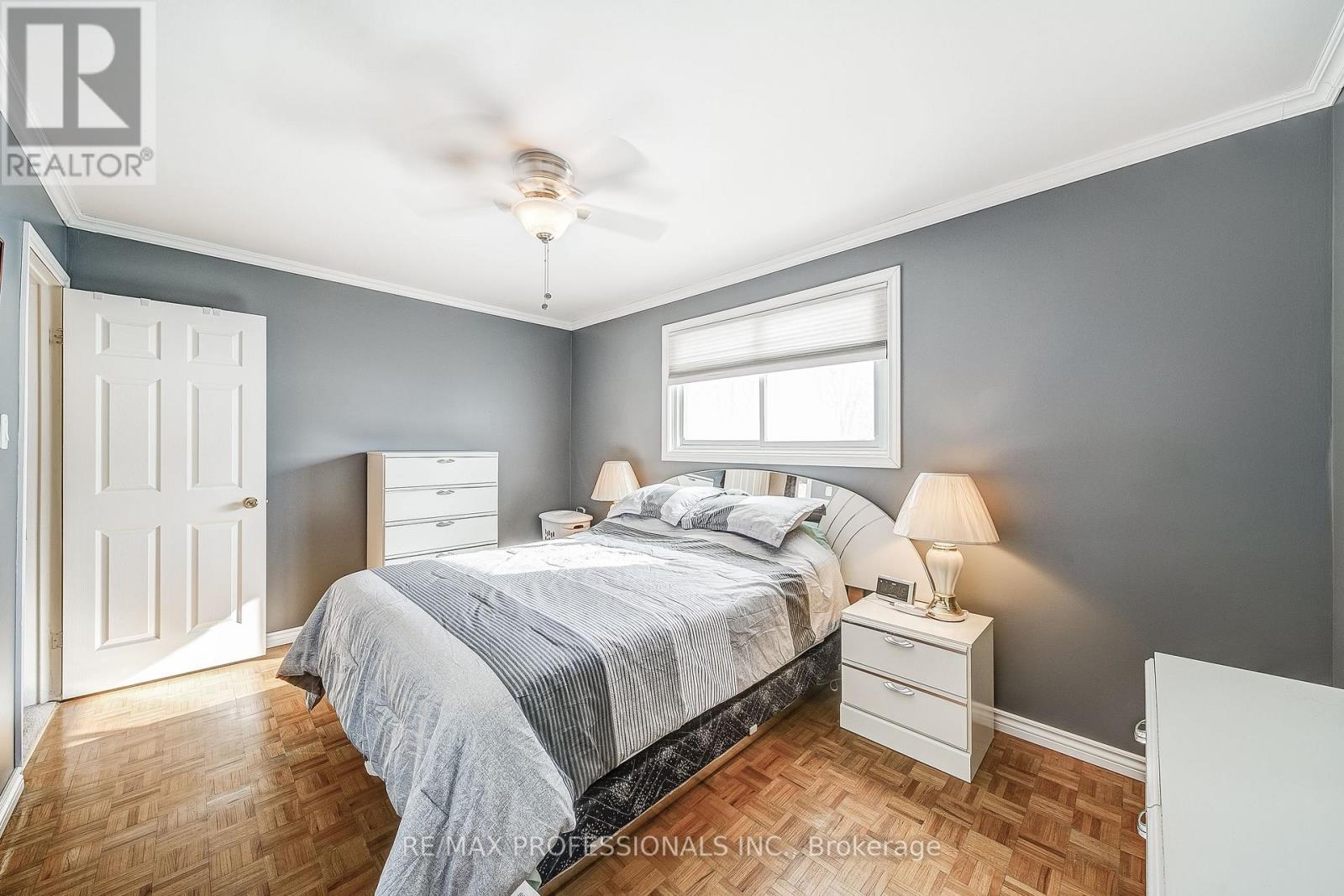 2 Agnes Street, Barrie (Wellington), Ontario  L4M 2S2 - Photo 21 - S12908606