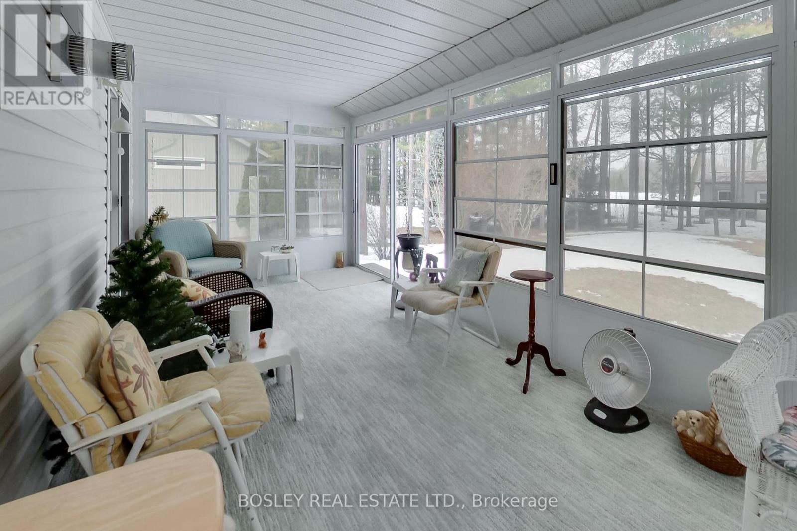 39 Martyn Drive, Wasaga Beach, Ontario  L9Z 1N6 - Photo 21 - S12908722