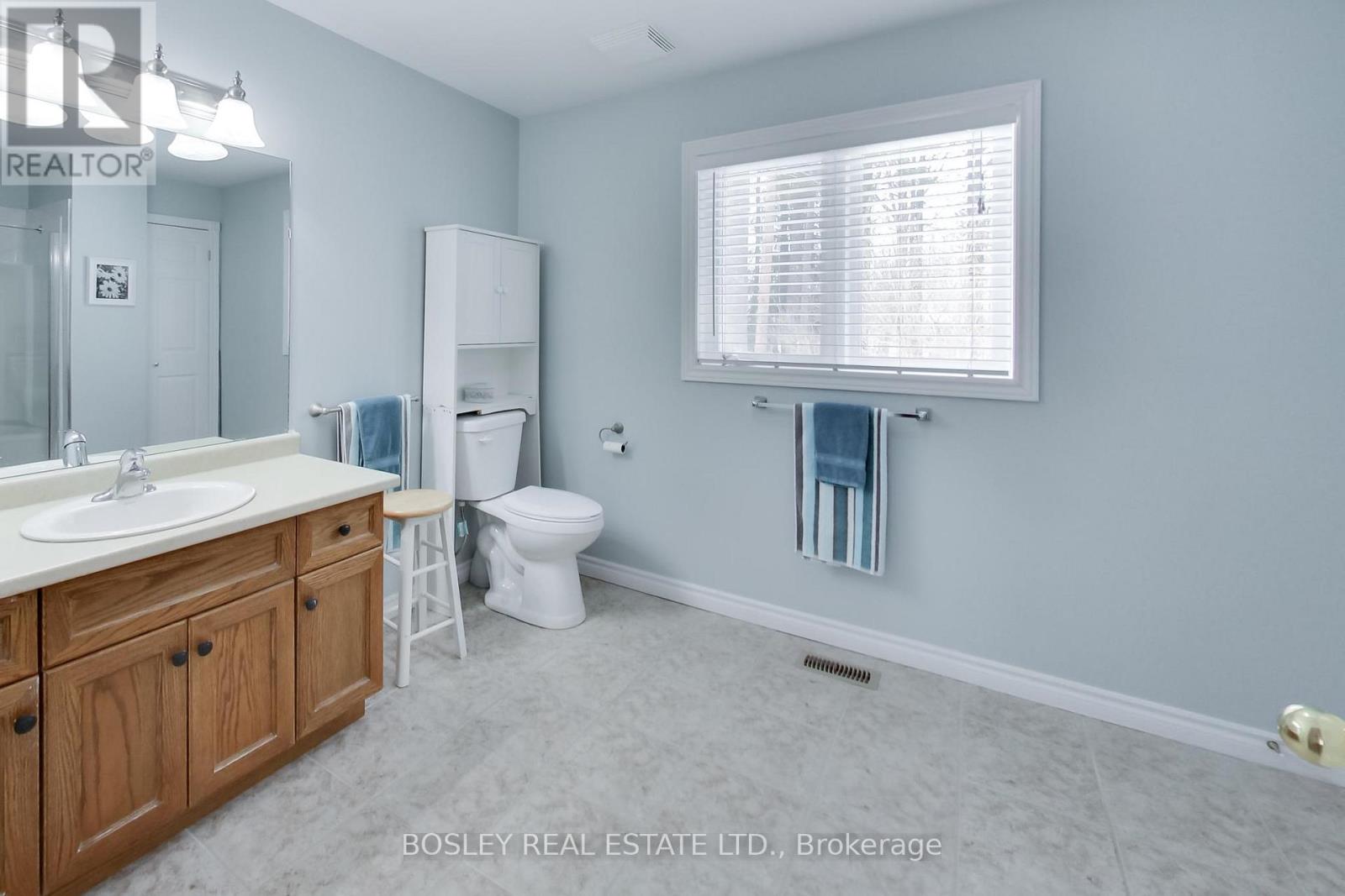 39 Martyn Drive, Wasaga Beach, Ontario  L9Z 1N6 - Photo 24 - S12908722