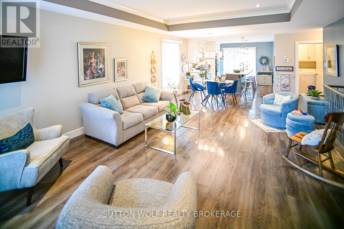 6 - 295 Mogg Street, Strathroy-Caradoc (Se), Ontario  N7G 0C6 - Photo 8 - X12908832