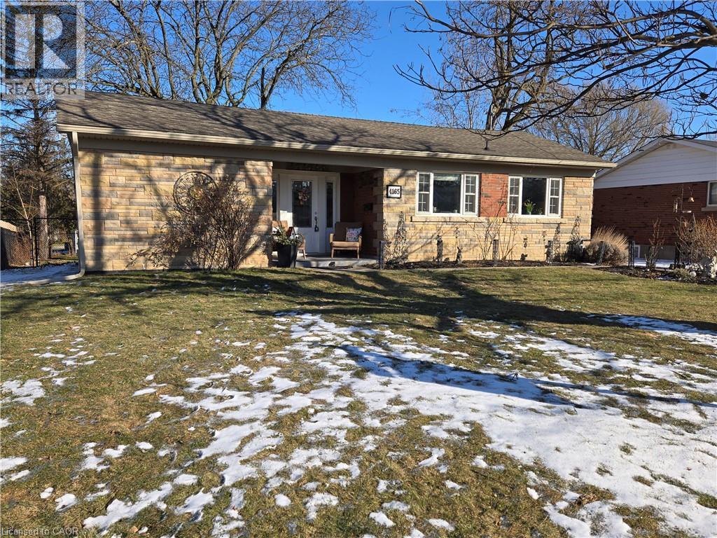 4165 William Street, Beamsville, Ontario  L3J 0K7 - Photo 3 - 40793480