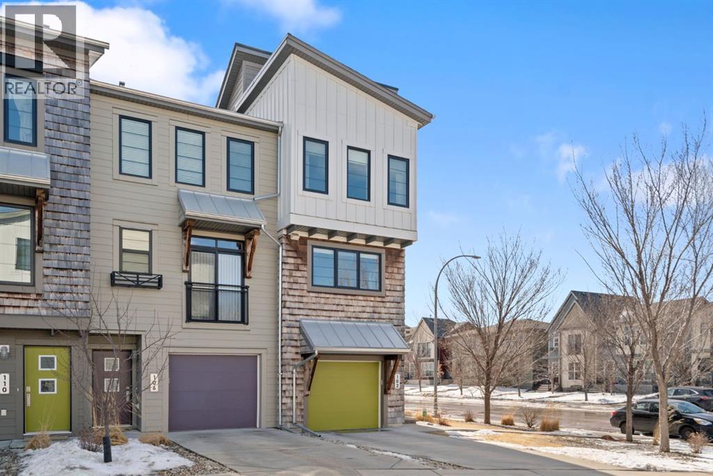 102 Walden Circle SE, Calgary, Alberta
