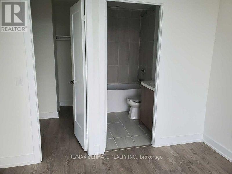 3535 - 5 Mabelle Avenue, Toronto, Ontario  M9A 0C8 - Photo 10 - W12908562