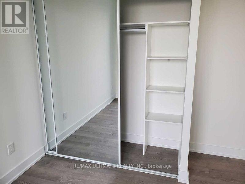 3535 - 5 Mabelle Avenue, Toronto, Ontario  M9A 0C8 - Photo 8 - W12908562