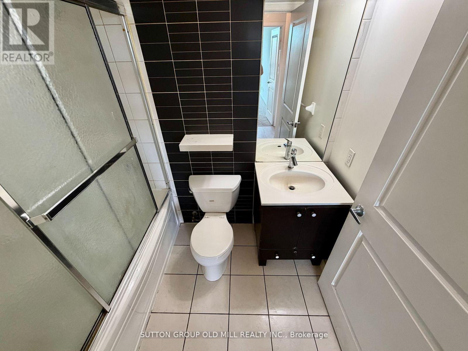 305 - 235 Sherway Gardens Road, Toronto, Ontario  M9C 0A2 - Photo 16 - W12908564