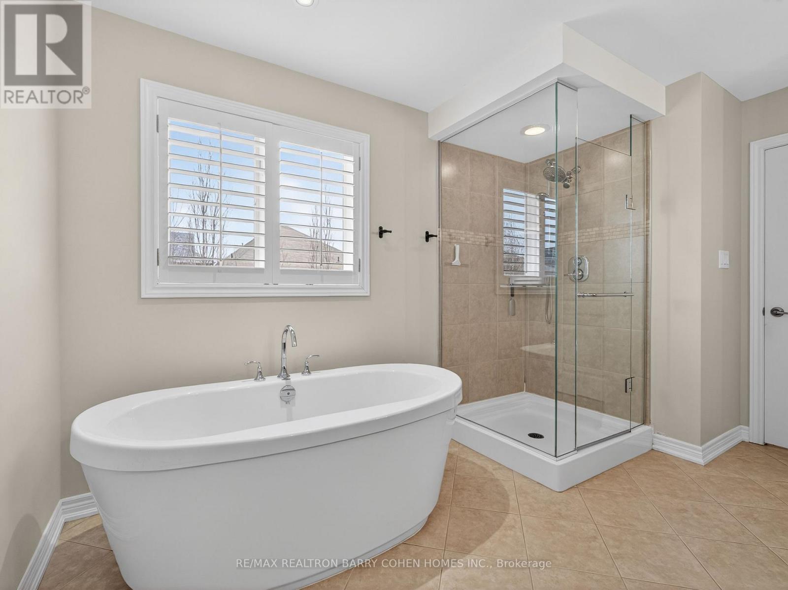 3225 Saltaire Crescent, Oakville, Ontario  L6M 0K8 - Photo 20 - W12908616