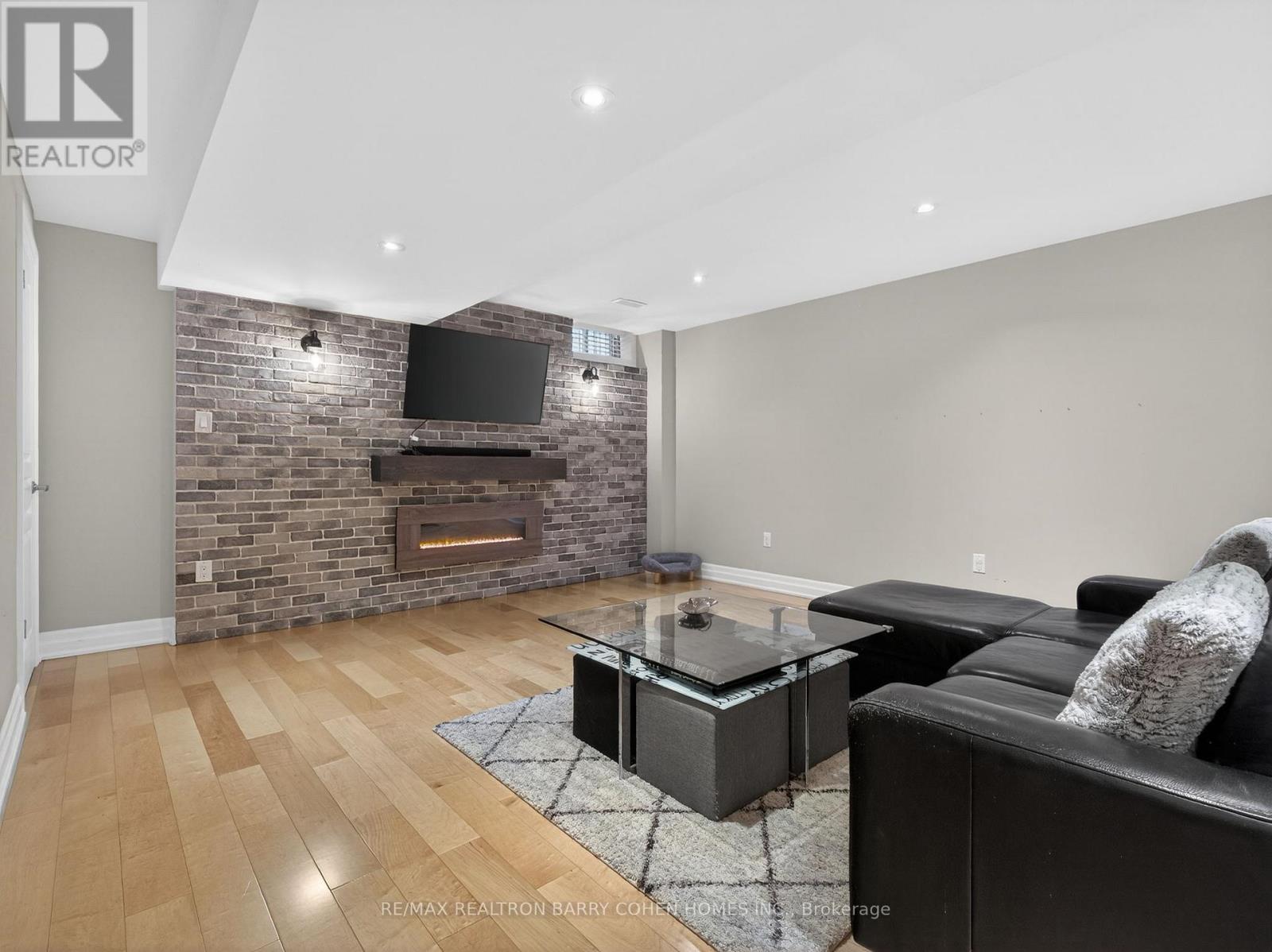 3225 Saltaire Crescent, Oakville, Ontario  L6M 0K8 - Photo 26 - W12908616