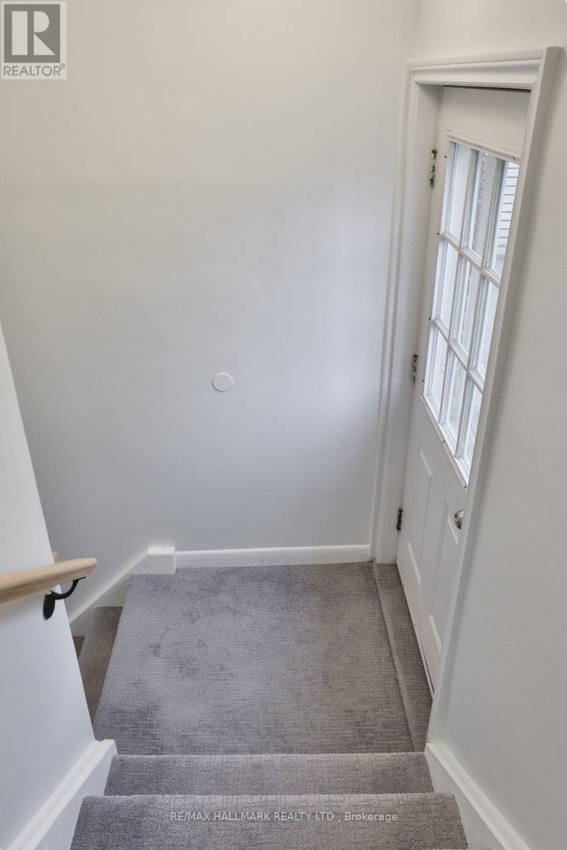 2334 Prospect Street, Burlington, Ontario  L7R 2A6 - Photo 19 - W12908634