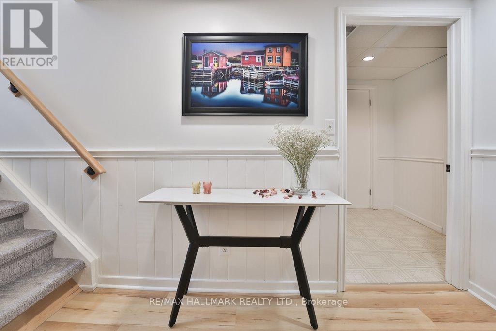 2334 Prospect Street, Burlington, Ontario  L7R 2A6 - Photo 20 - W12908634