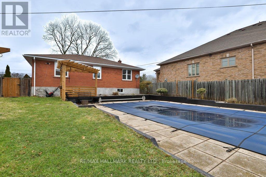2334 Prospect Street, Burlington, Ontario  L7R 2A6 - Photo 32 - W12908634