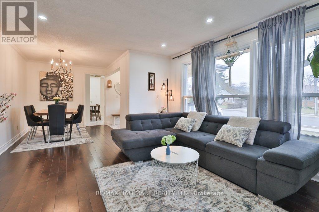 2334 Prospect Street, Burlington, Ontario  L7R 2A6 - Photo 4 - W12908634