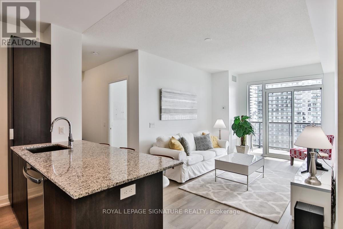 2104 - 56 ANNIE CRAIG DRIVE, Toronto, Ontario