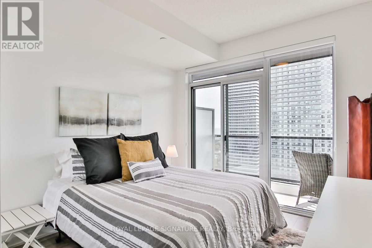 2104 - 56 Annie Craig Drive, Toronto, Ontario  M8V 0C8 - Photo 10 - W12908642