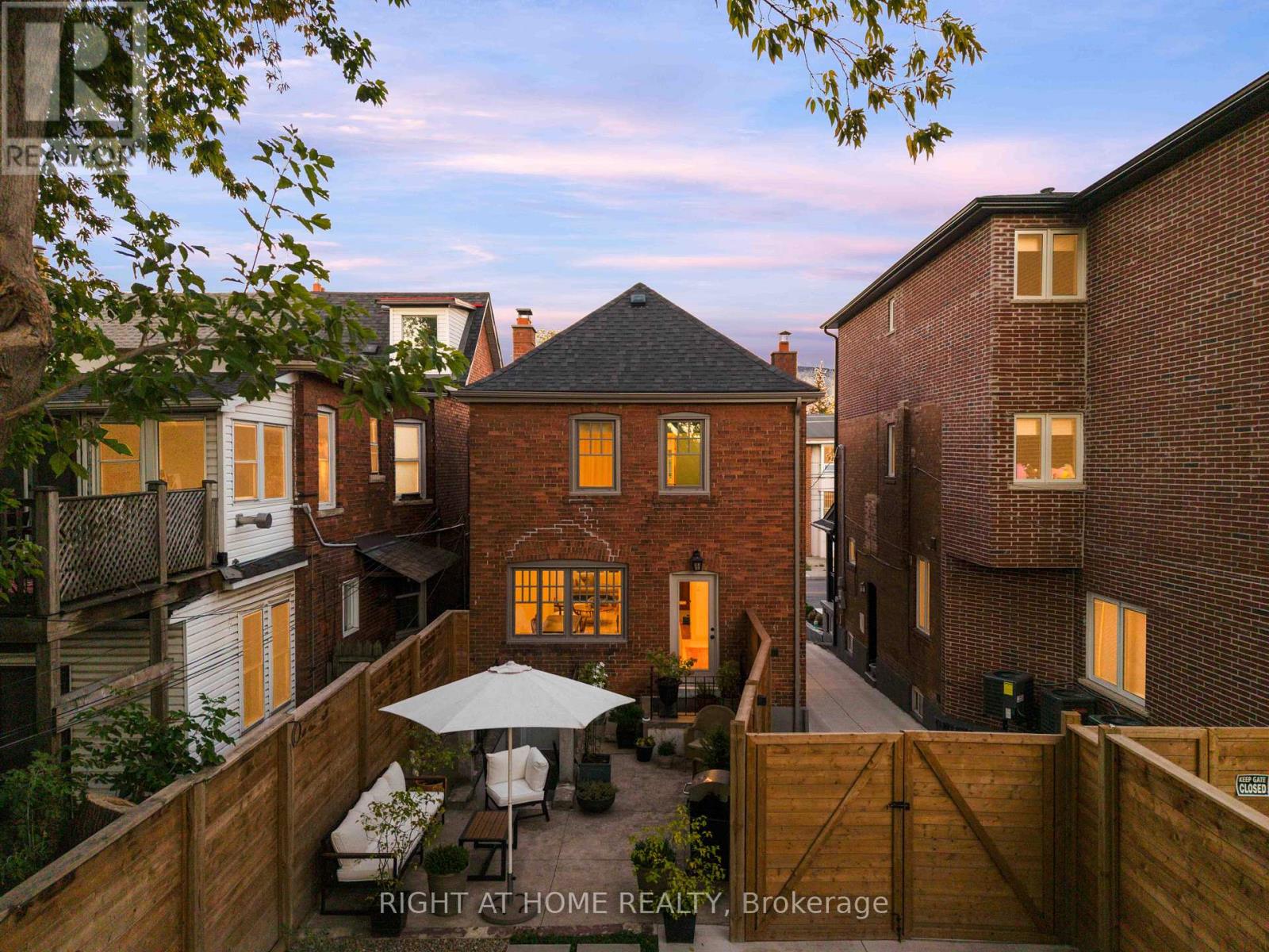 1642 Dufferin Street, Toronto, Ontario  M6H 3L8 - Photo 32 - W12908650