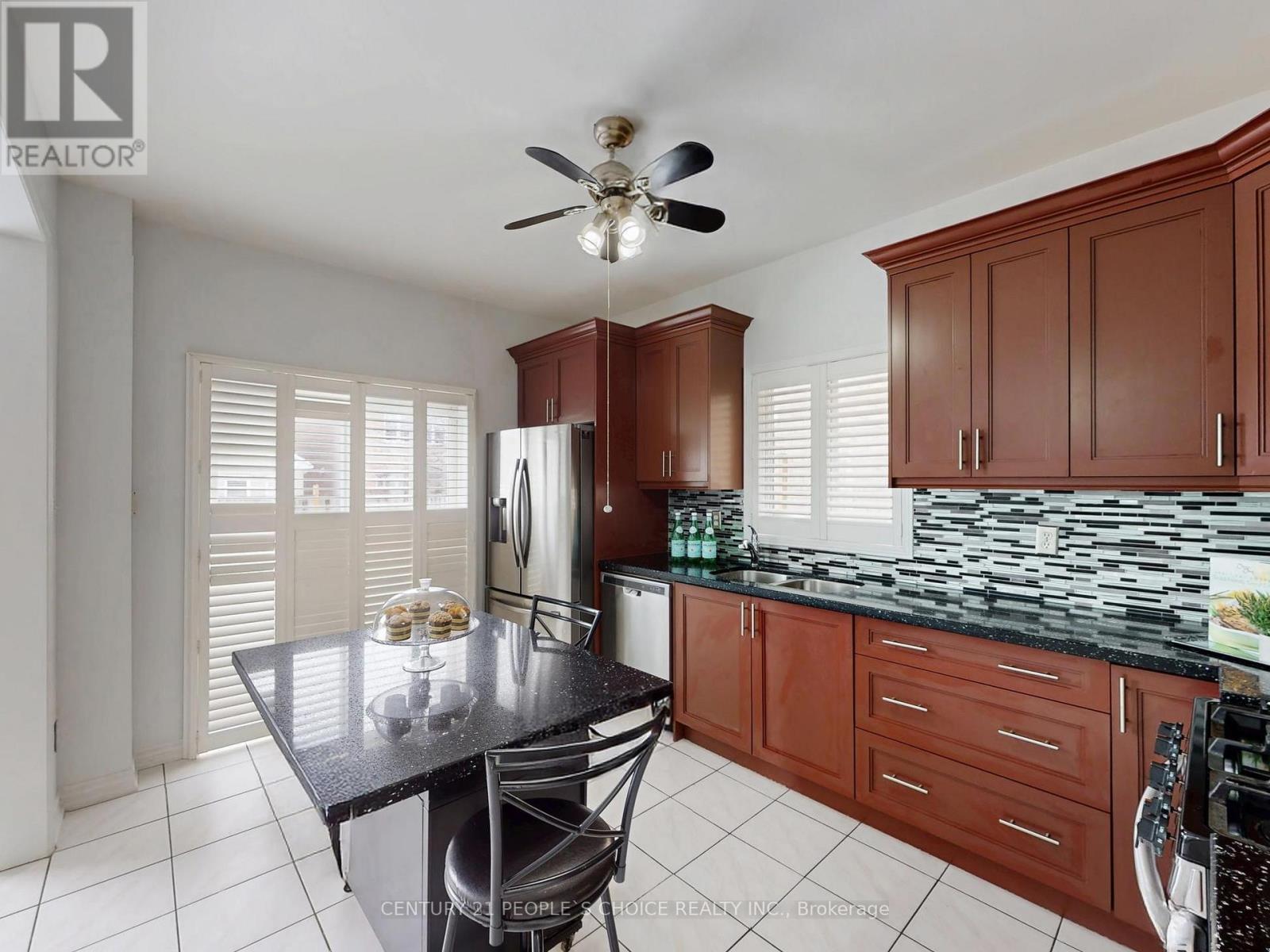 3253 Bruzan Crescent, Mississauga, Ontario  L5N 8E7 - Photo 16 - W12908716