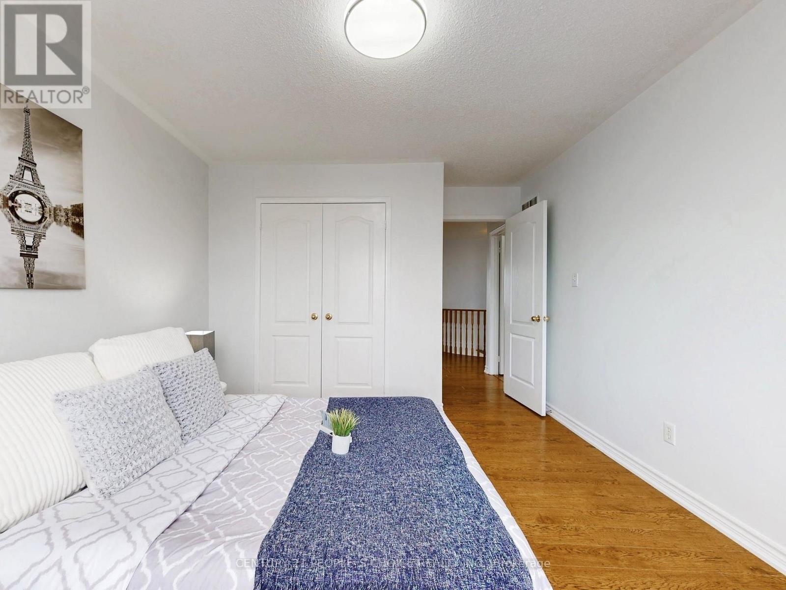 3253 Bruzan Crescent, Mississauga, Ontario  L5N 8E7 - Photo 25 - W12908716