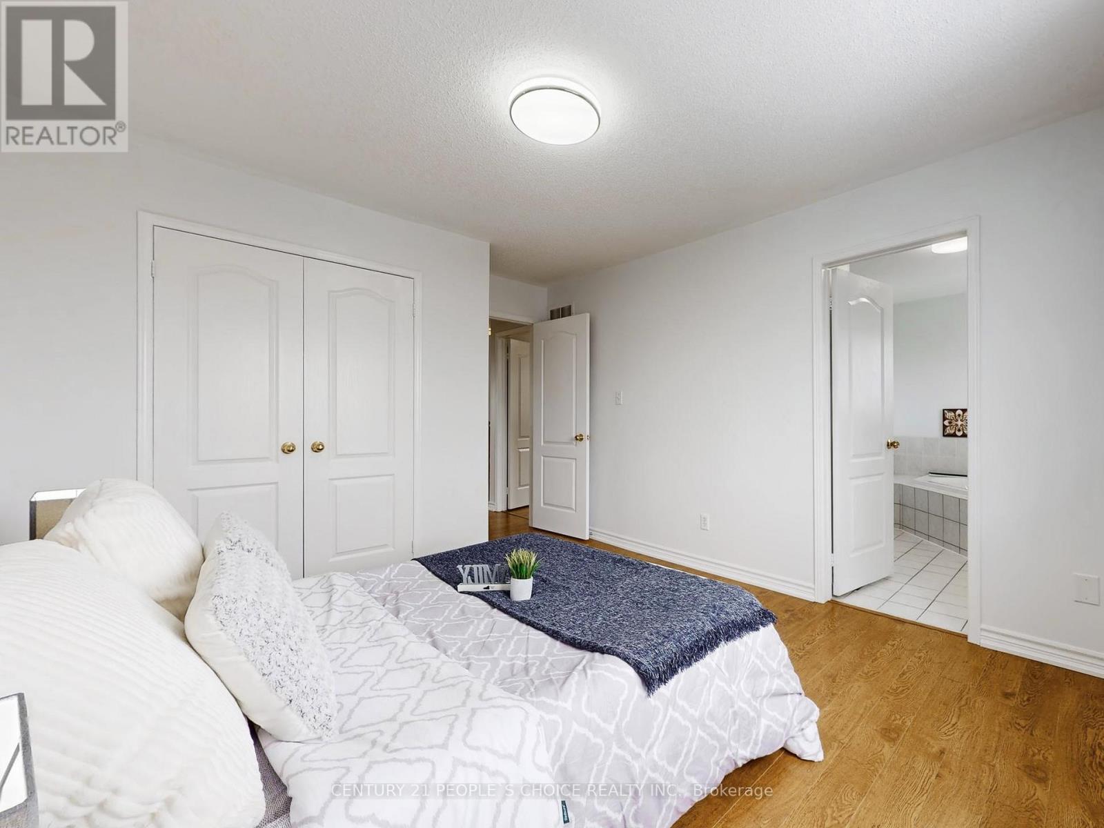 3253 Bruzan Crescent, Mississauga, Ontario  L5N 8E7 - Photo 26 - W12908716