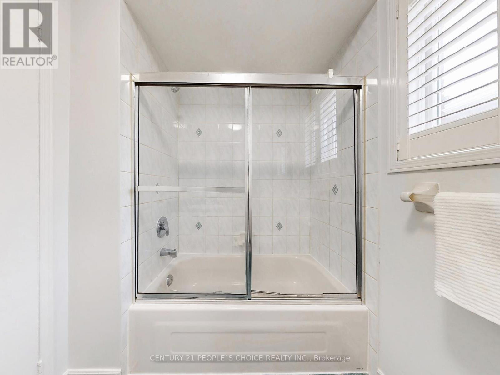 3253 Bruzan Crescent, Mississauga, Ontario  L5N 8E7 - Photo 40 - W12908716