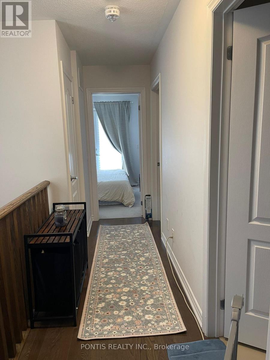 3038 Postridge Drive, Oakville, Ontario  L6L 0R9 - Photo 18 - W12908724