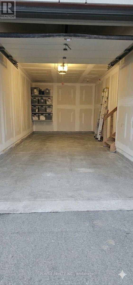 3038 Postridge Drive, Oakville, Ontario  L6L 0R9 - Photo 24 - W12908724