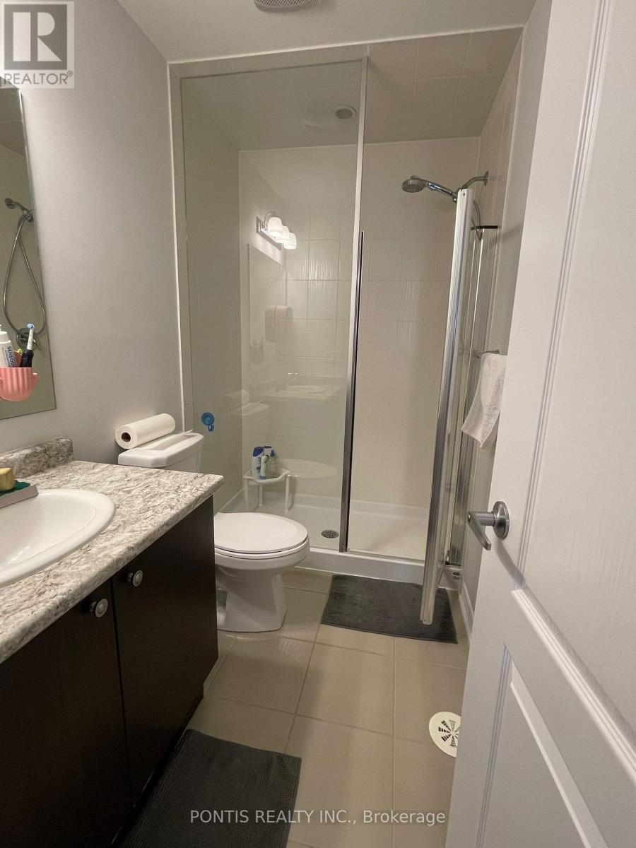 3038 Postridge Drive, Oakville, Ontario  L6L 0R9 - Photo 4 - W12908724