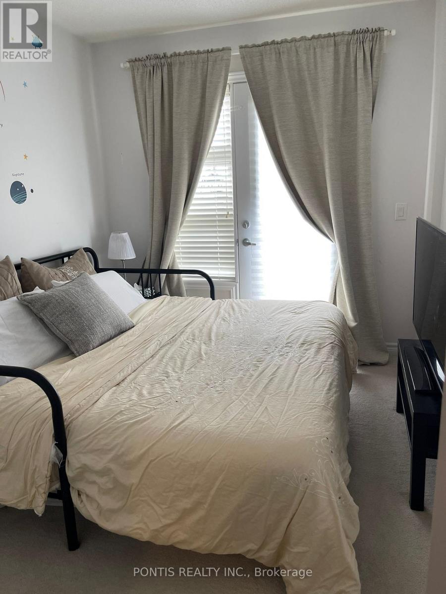 3038 Postridge Drive, Oakville, Ontario  L6L 0R9 - Photo 8 - W12908724