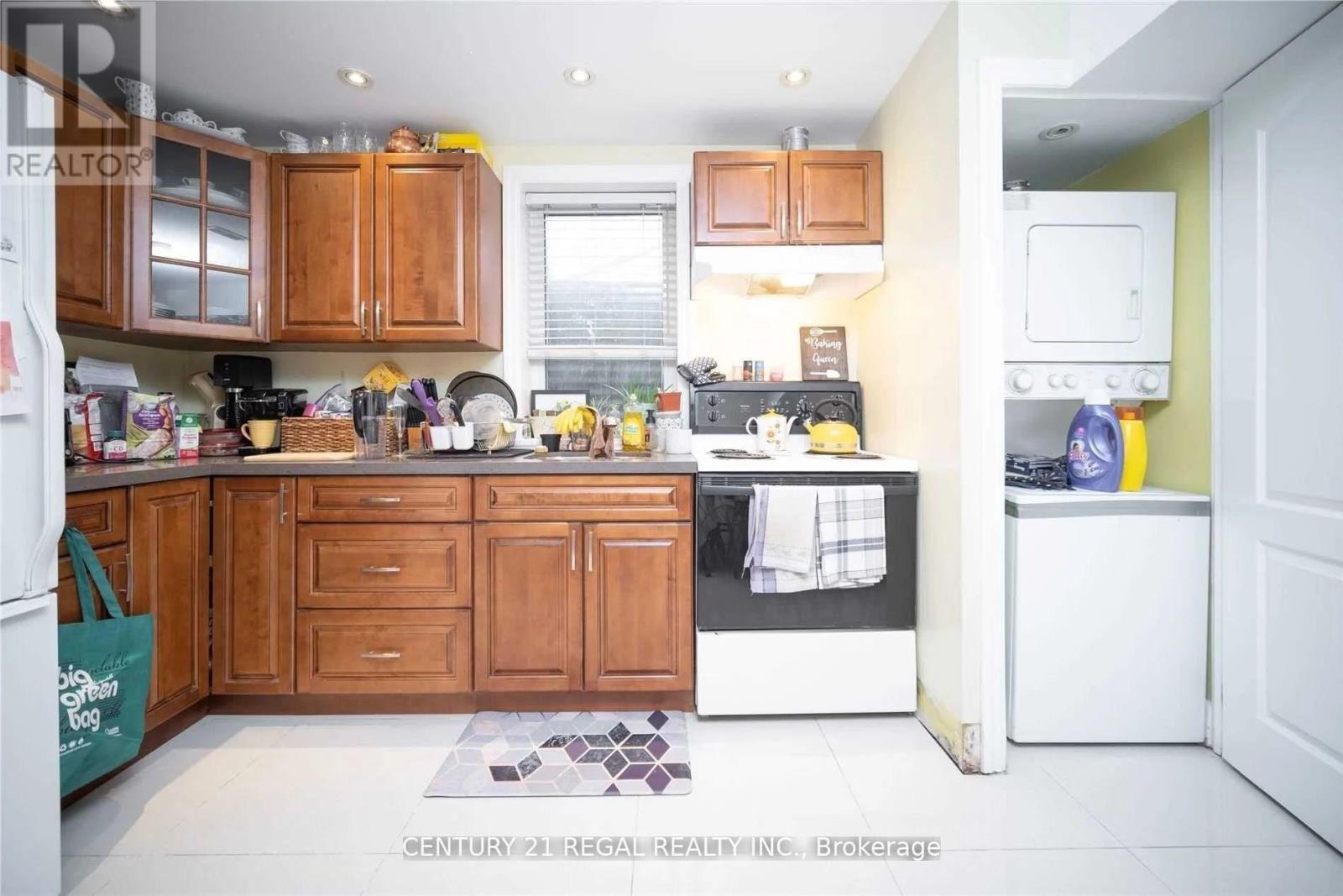 Bsmt - 1361 Lochlin Trail, Mississauga, Ontario  L5G 3V4 - Photo 2 - W12908744