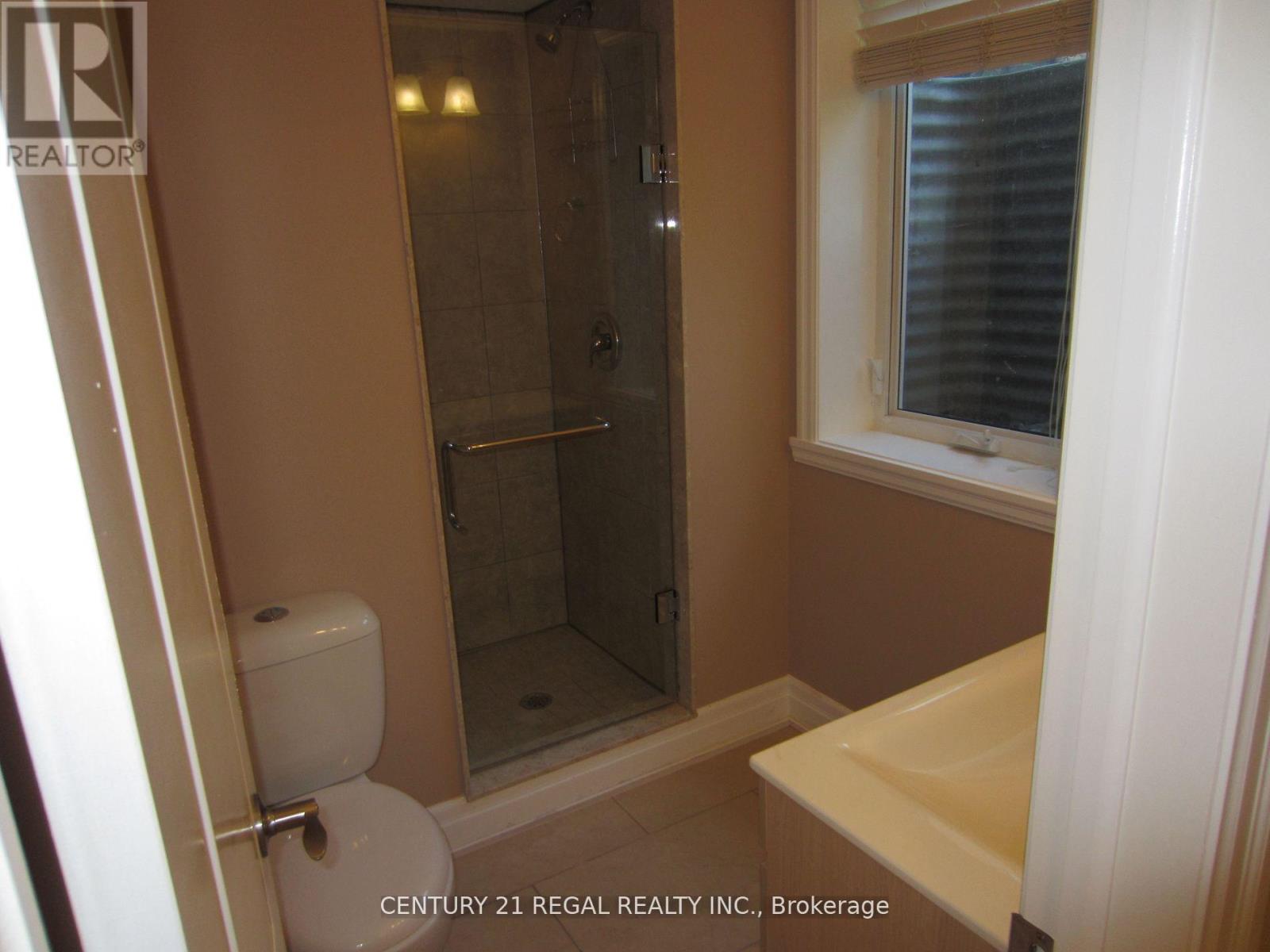 Bsmt - 1361 Lochlin Trail, Mississauga, Ontario  L5G 3V4 - Photo 3 - W12908744