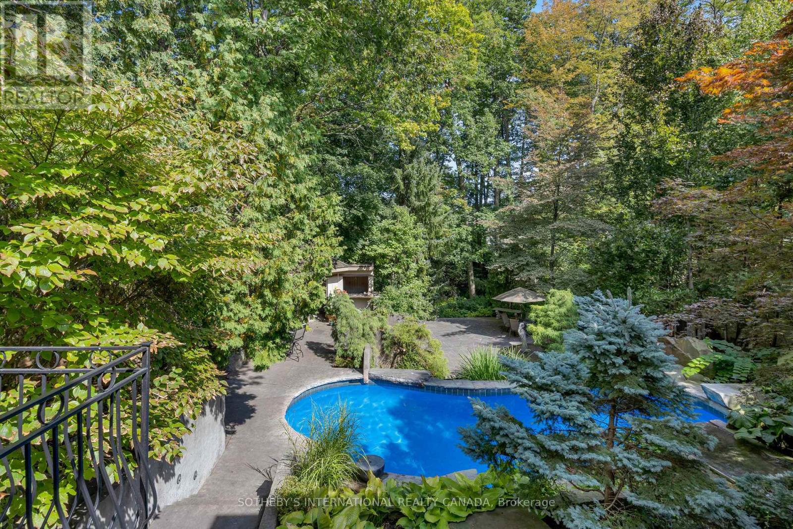 23 Edenbrook Hill, Toronto, Ontario  M9A 3Z7 - Photo 22 - W12908760