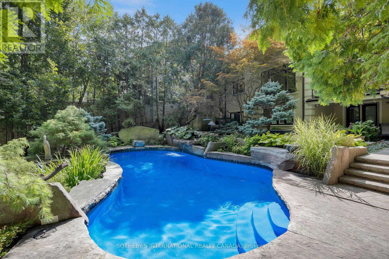 23 Edenbrook Hill, Toronto, Ontario  M9A 3Z7 - Photo 23 - W12908760