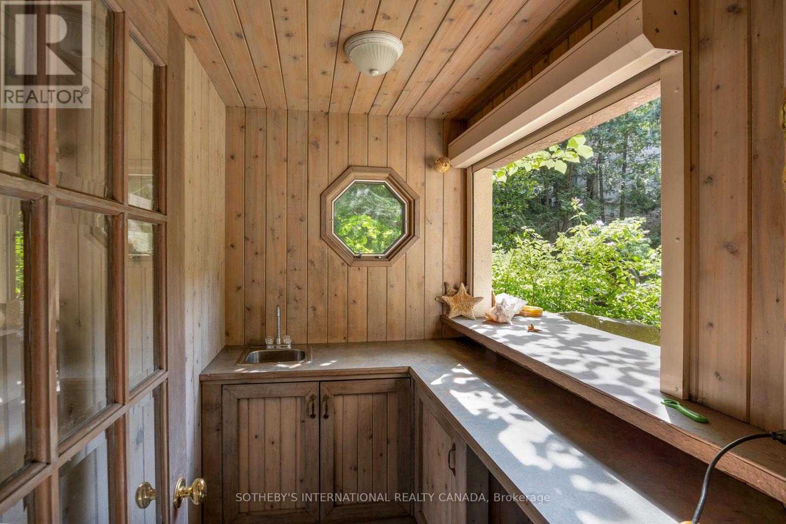 23 Edenbrook Hill, Toronto, Ontario  M9A 3Z7 - Photo 28 - W12908760