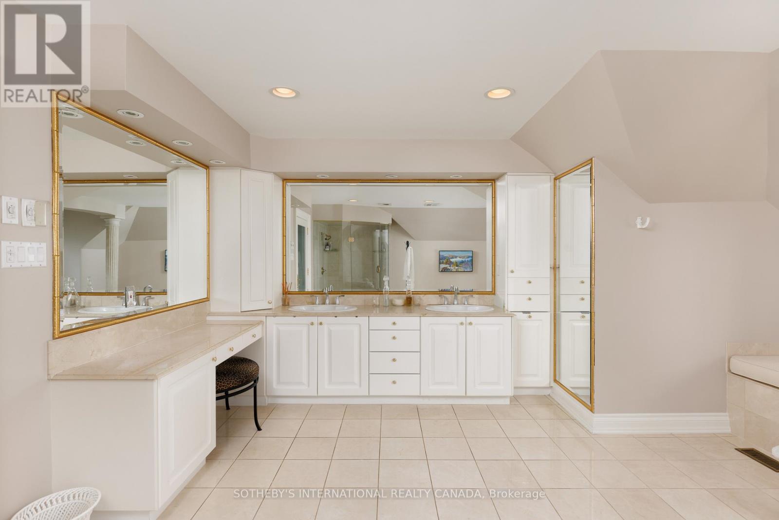 23 Edenbrook Hill, Toronto, Ontario  M9A 3Z7 - Photo 37 - W12908760