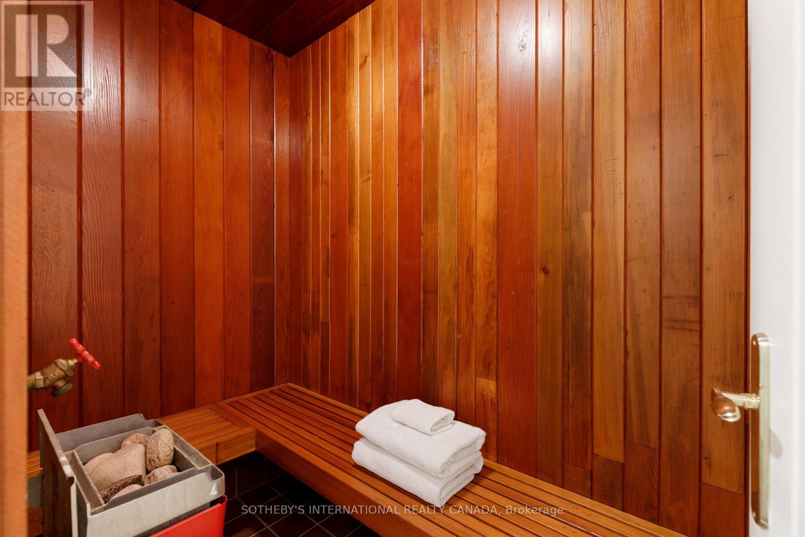 23 Edenbrook Hill, Toronto, Ontario  M9A 3Z7 - Photo 50 - W12908760