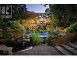 23 EDENBROOK HILL, Toronto, Ontario