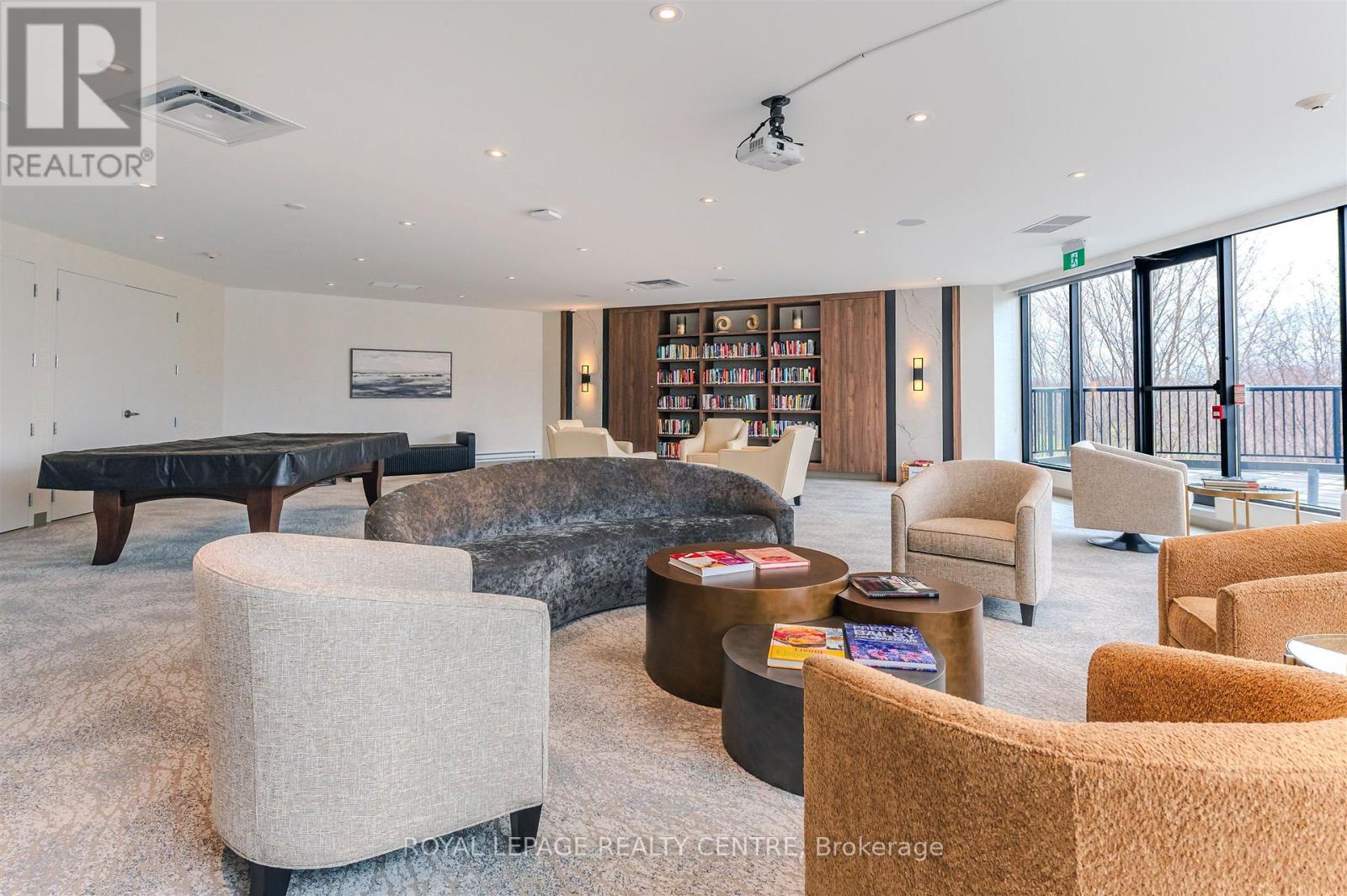 B4 - 296 Mill Road, Toronto, Ontario  M9C 4X8 - Photo 16 - W12908796