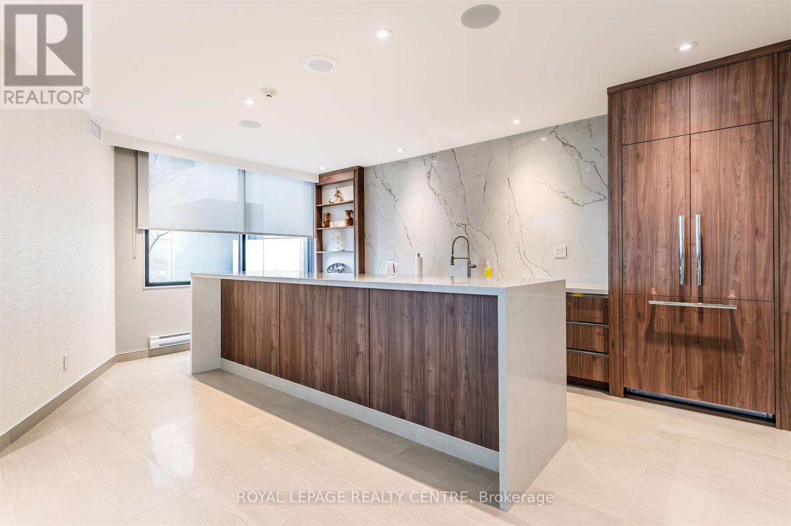 B4 - 296 Mill Road, Toronto, Ontario  M9C 4X8 - Photo 17 - W12908796