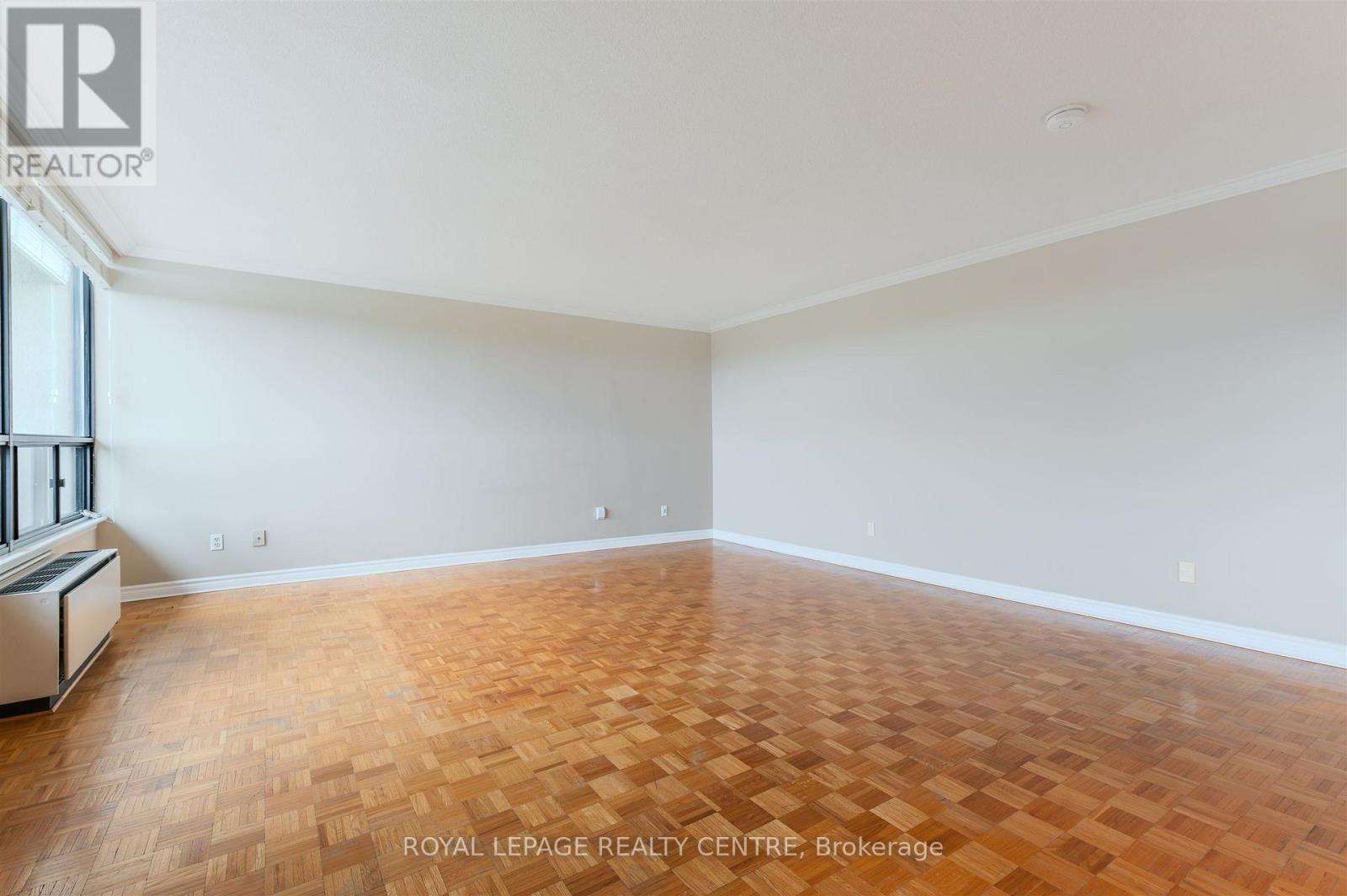 B4 - 296 Mill Road, Toronto, Ontario  M9C 4X8 - Photo 3 - W12908796