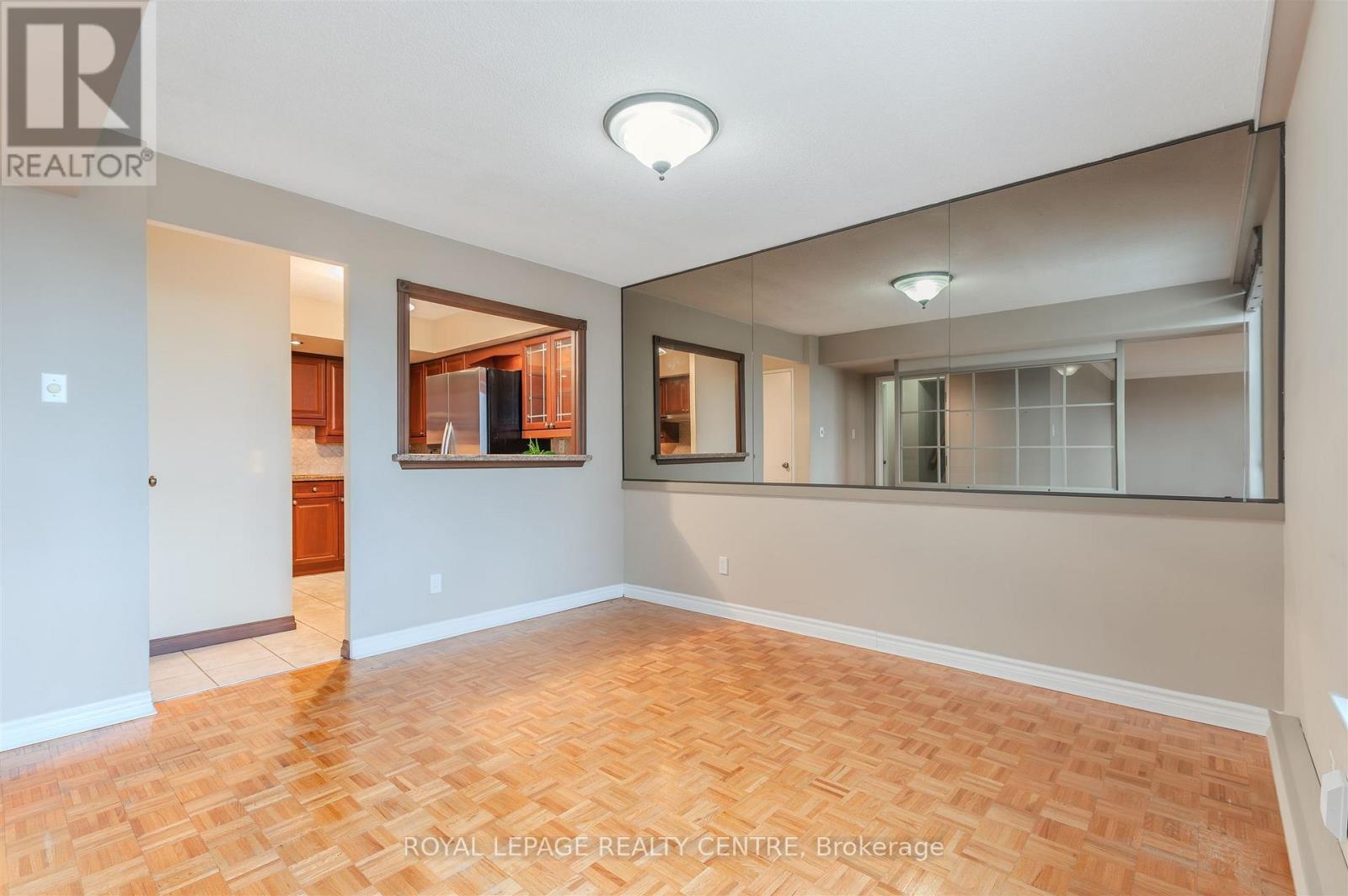 B4 - 296 Mill Road, Toronto, Ontario  M9C 4X8 - Photo 5 - W12908796