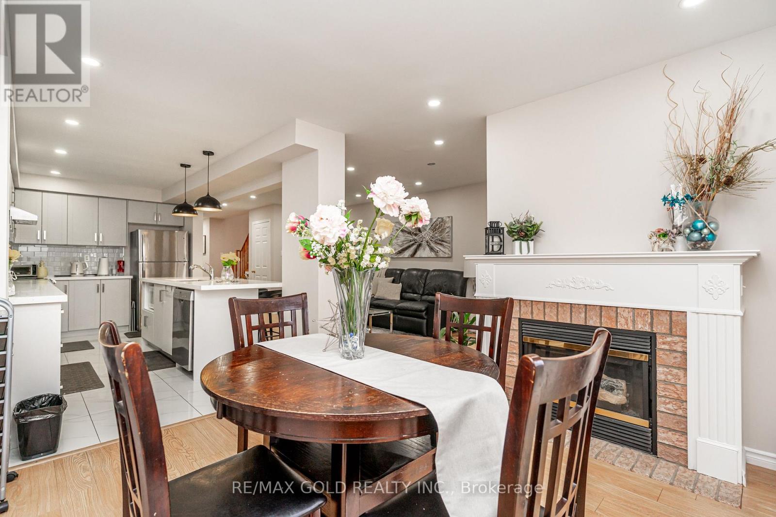 98 Winners Circle, Brampton, Ontario  L7A 1W2 - Photo 15 - W12908800