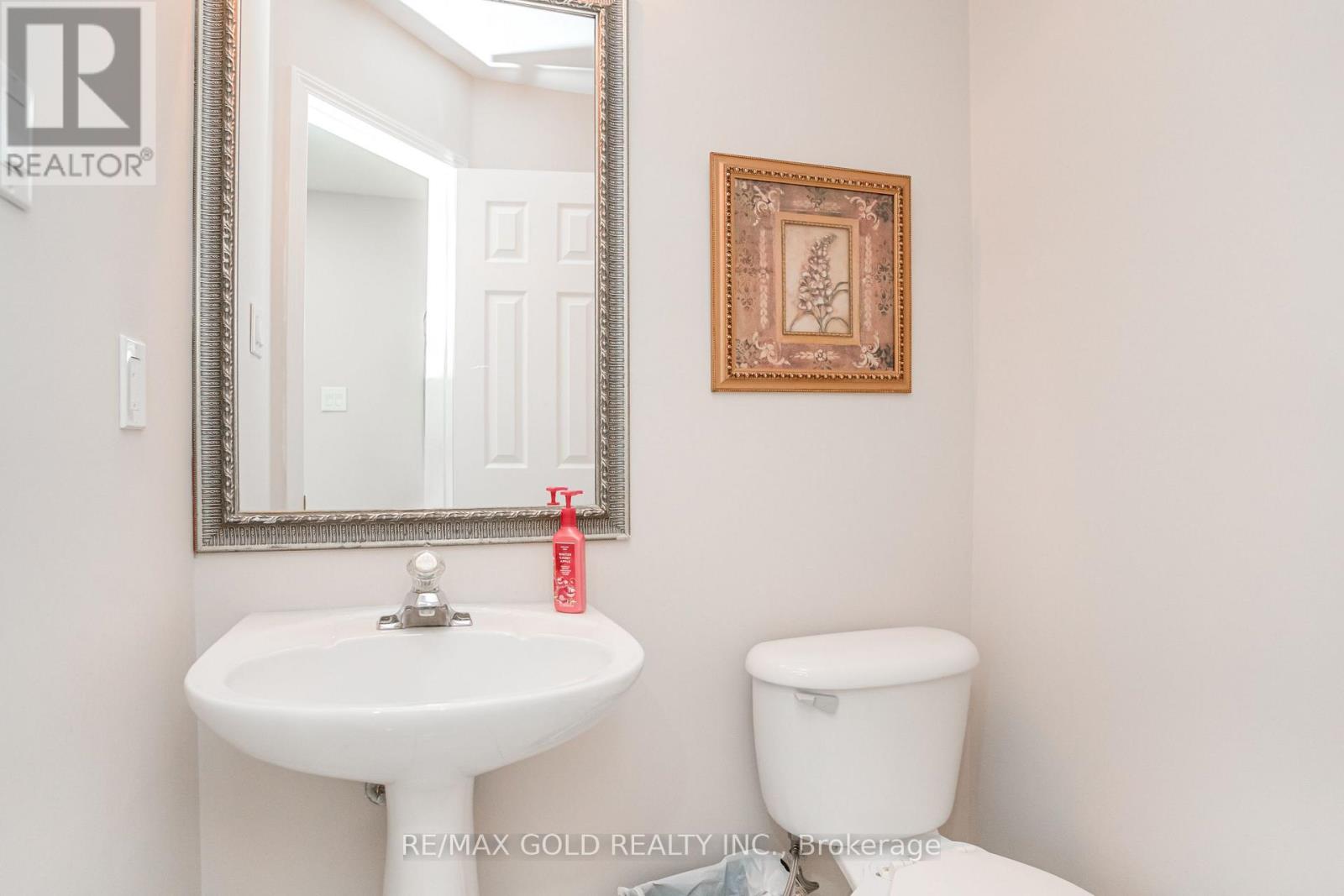 98 Winners Circle, Brampton, Ontario  L7A 1W2 - Photo 16 - W12908800