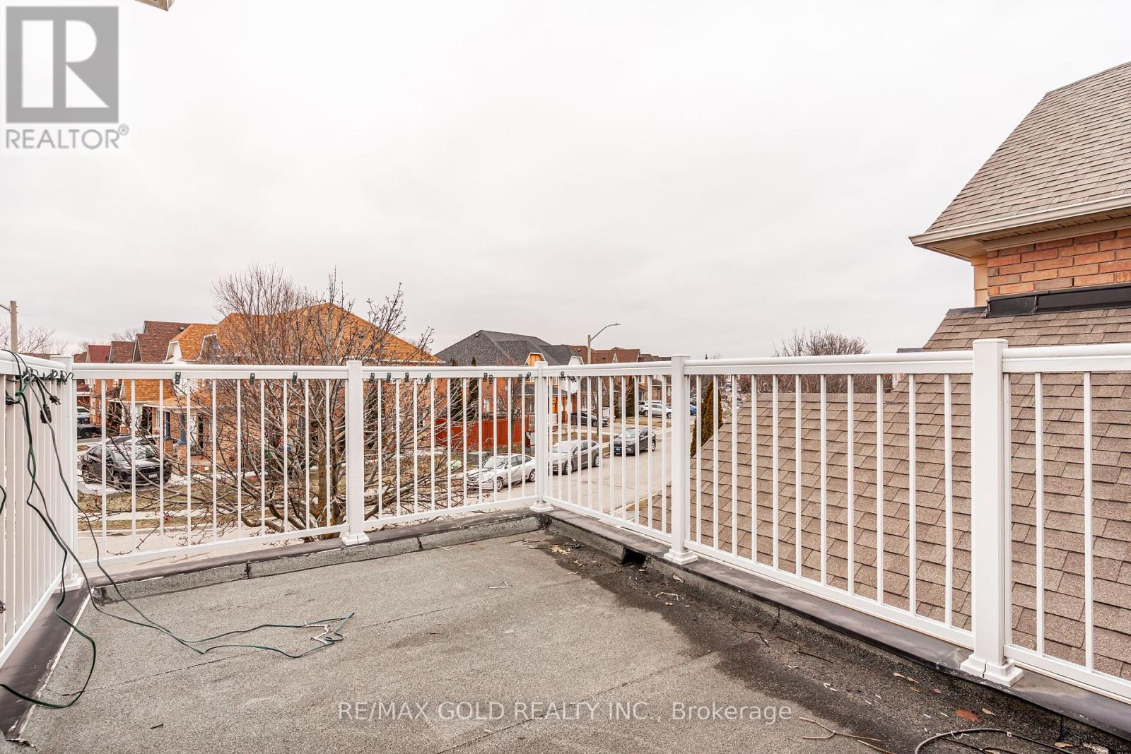 98 Winners Circle, Brampton, Ontario  L7A 1W2 - Photo 20 - W12908800