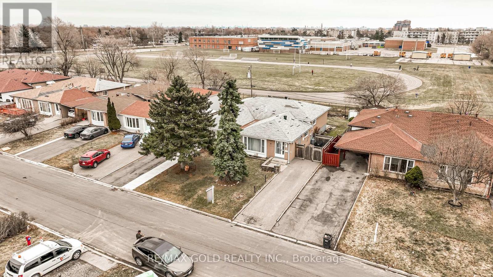 13 Cathcart Crescent, Brampton, Ontario  L6T 2A4 - Photo 40 - W12908820